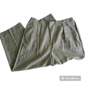 Orvis women's size 18 gray/blue houndstooth print ankle pants